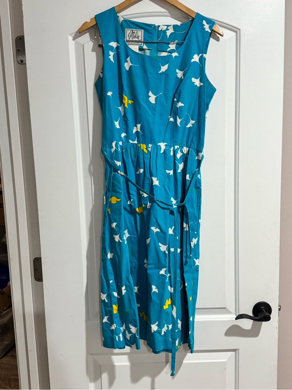 Vintage 60's 70's Malia  12 Floral Dress Hawaiian Resort Wear Mod Retro